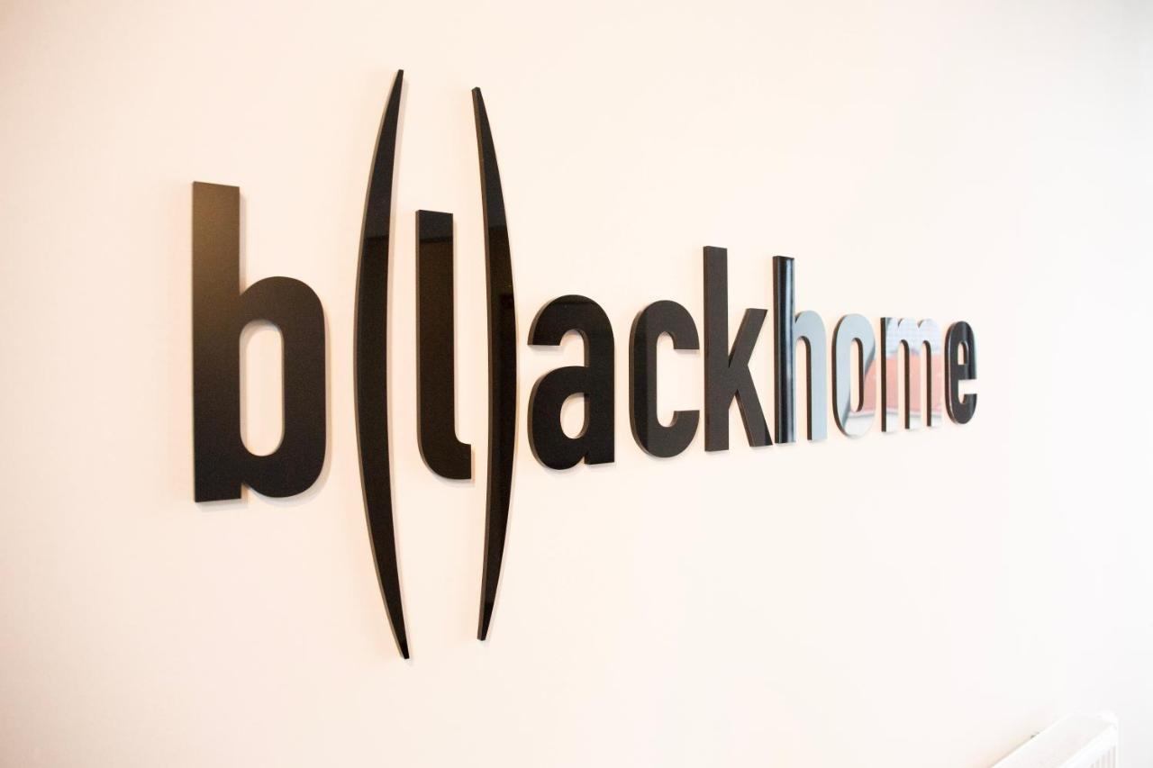 Blackhome Wien I Contactless Check-In Buitenkant foto
